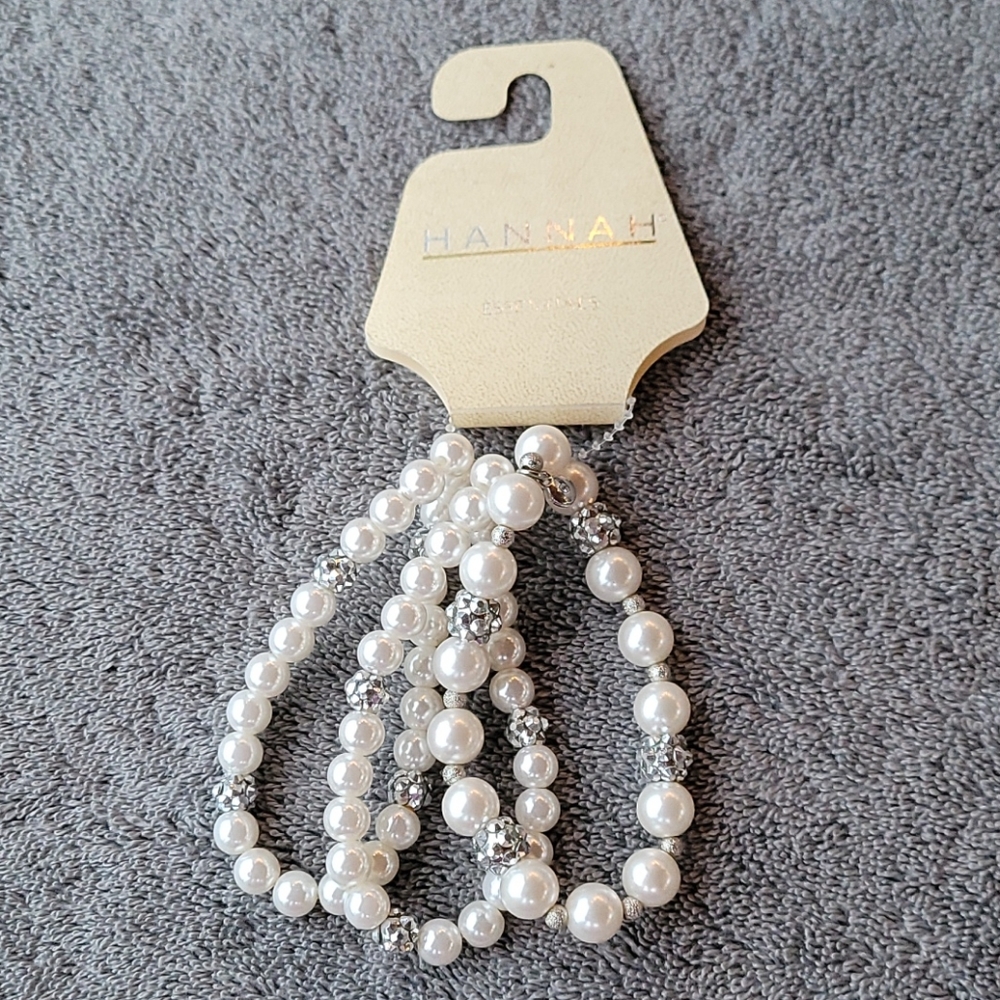 NWT!!! Set of 3 Pearl Stretch Bracelets!!!